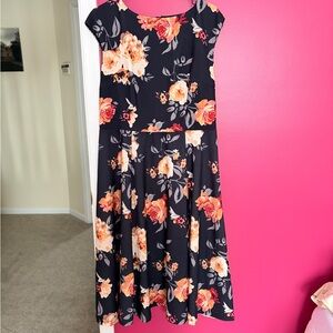 Chic Floral Midi Dress in Black and Orange